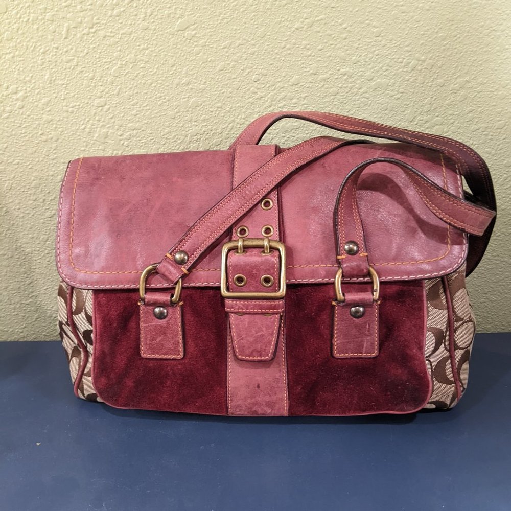 Authentic Coach Leather Signature Canvas Bag. Signatu… Gem